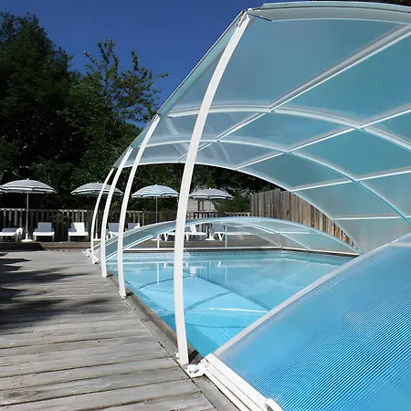 5 Chalet Biron (Dordogne)